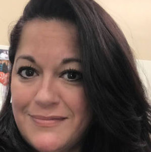 Meet your Posher, Adrienne